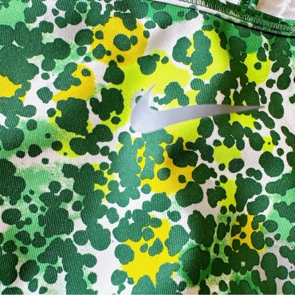 NEW♥️NIKE FLORAL CAMO RACERBACK SPORTS BRA M GREEN YELLOW WHITE PRINTED SPLATTER - Picture 3 of 5